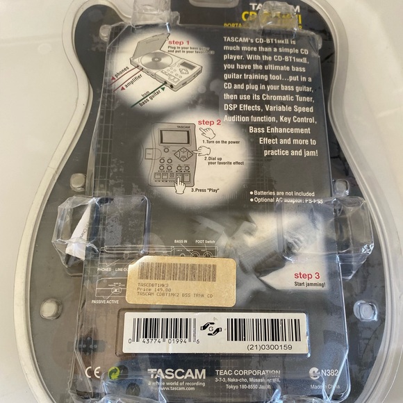 Tascam Portable CD Bass trainer CD BT-MKll new - Picture 3 of 3